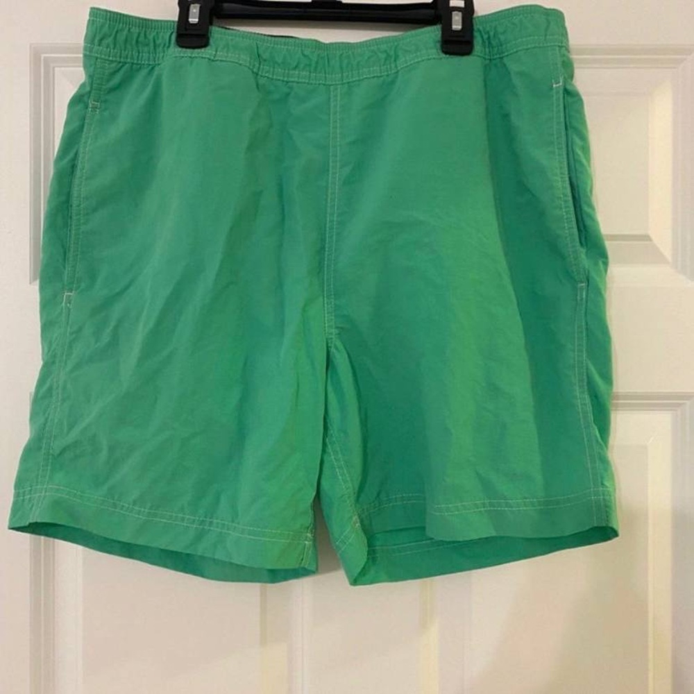 Chaps Vibrant Green Casual Swimming Sz M